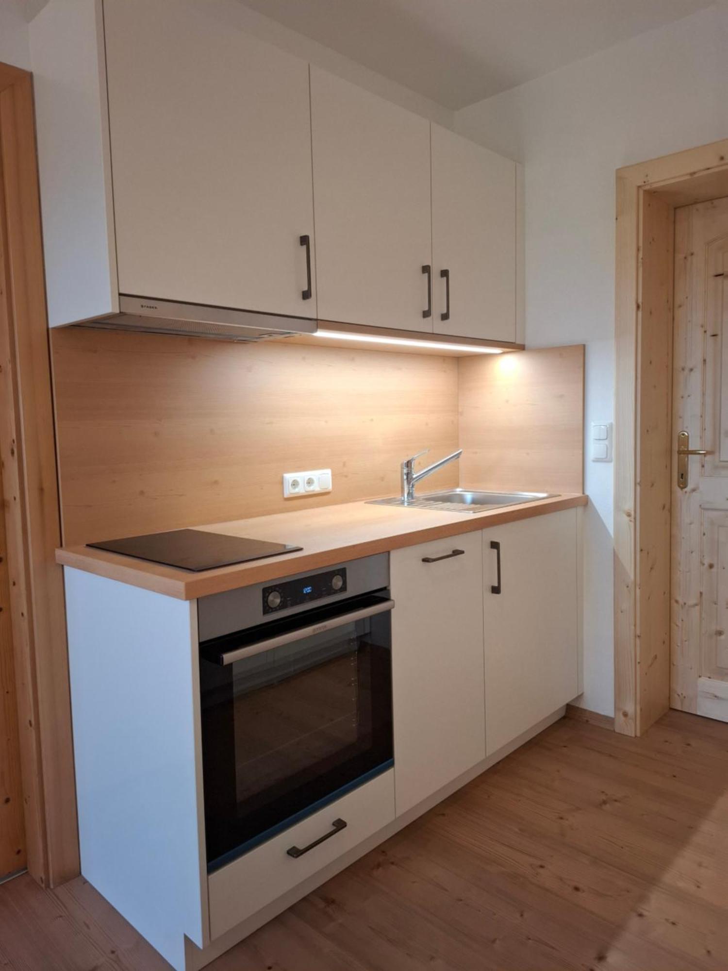 Hell Hof Apartment Innsbruck Ngoại thất bức ảnh
