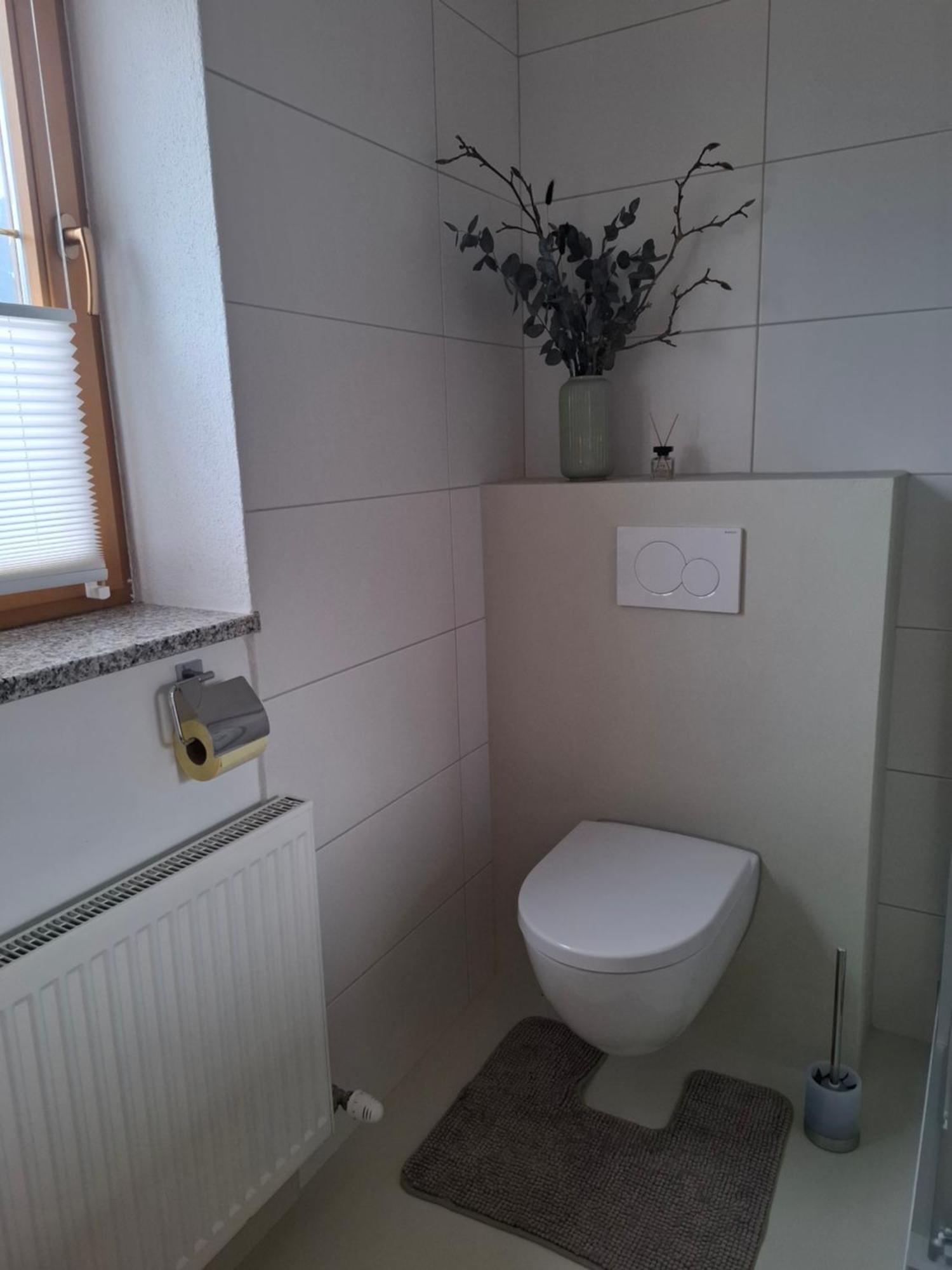 Hell Hof Apartment Innsbruck Ngoại thất bức ảnh